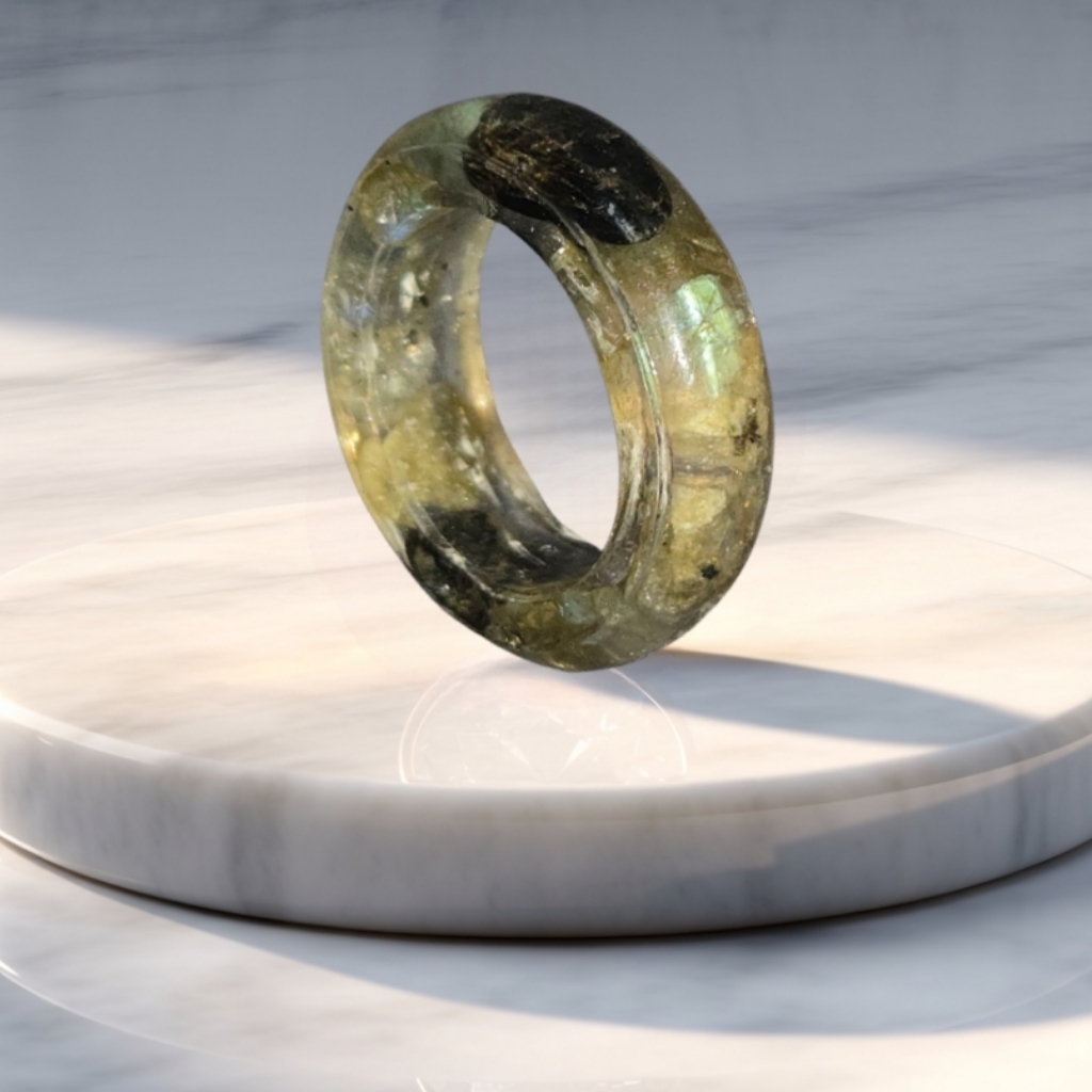 Labradorite Resin Ring Stone Chips Boho Crystal Band Size 8
